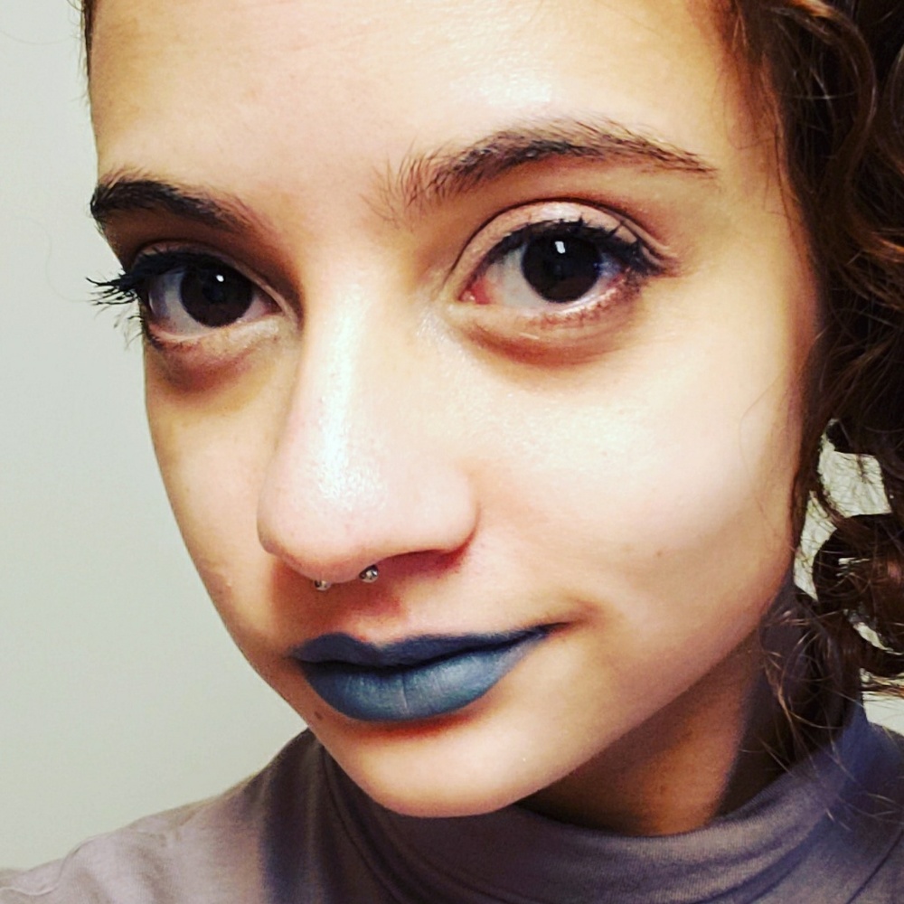 Meet your Posher, Mya